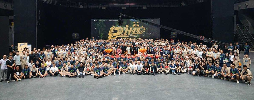 动作喜剧电影《P计划》开机 成龙魏翔为神秘主角甘当“绿叶”