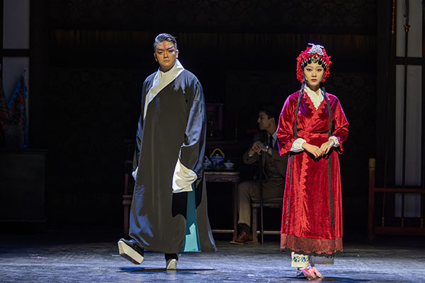 1702955284198089.jpg 演出现场8.jpg