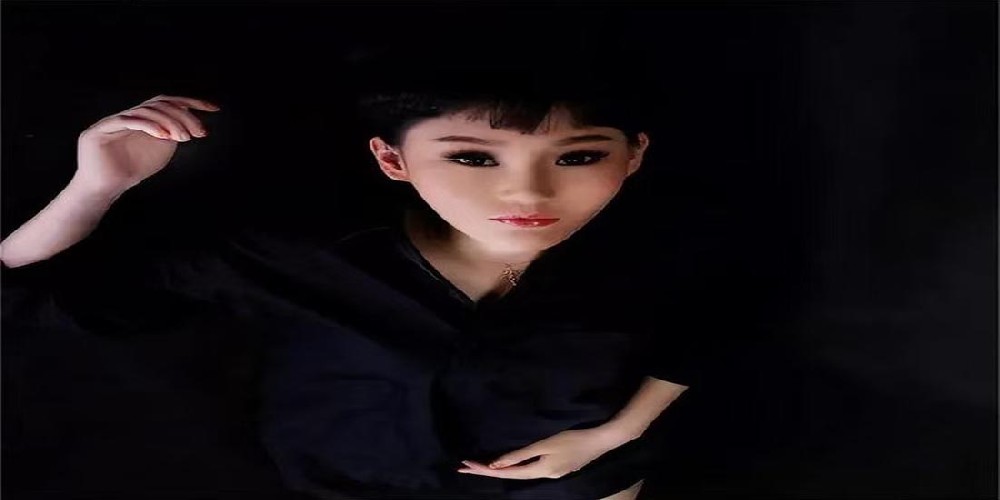 作家陈忱谈,在混沌的时代做自己最快乐